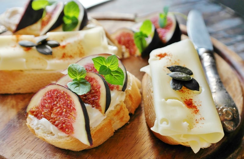 Blue Cheese and Honey Pairing